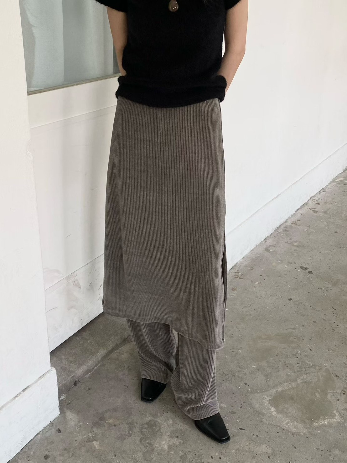 坑條過膝裙罩拚休閒褲