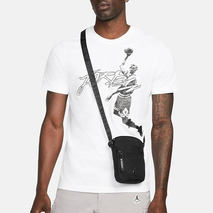 【預購】J1203901 Nike 單肩包 AIRBORNE FESTIVAL BAG 9A0631（2款顏色）