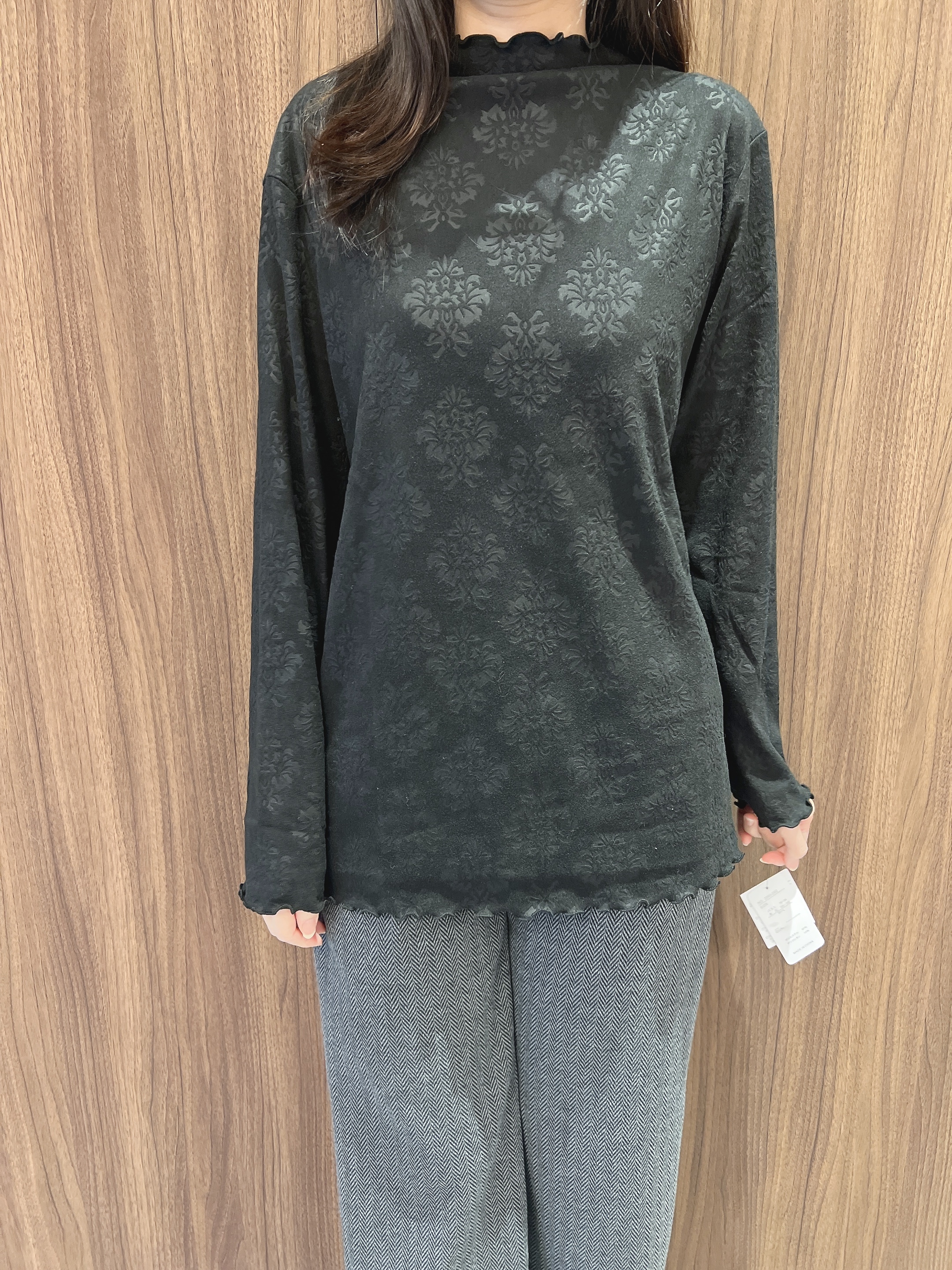 Fy 暗花波浪袖top