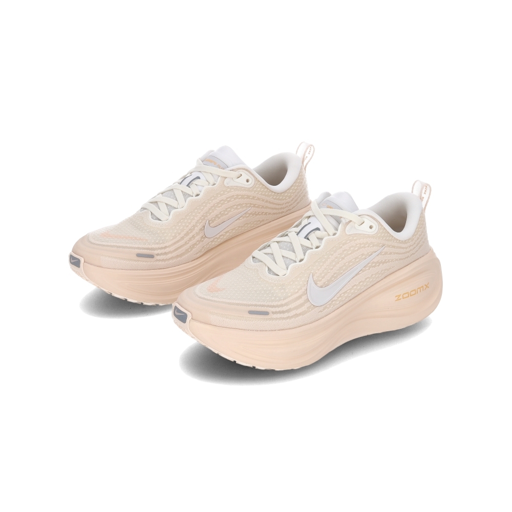 Nike Vomero Plus 女鞋 米白橘色 緩震 運動 反光 網布 透氣 厚底 慢跑鞋 HV8154-801