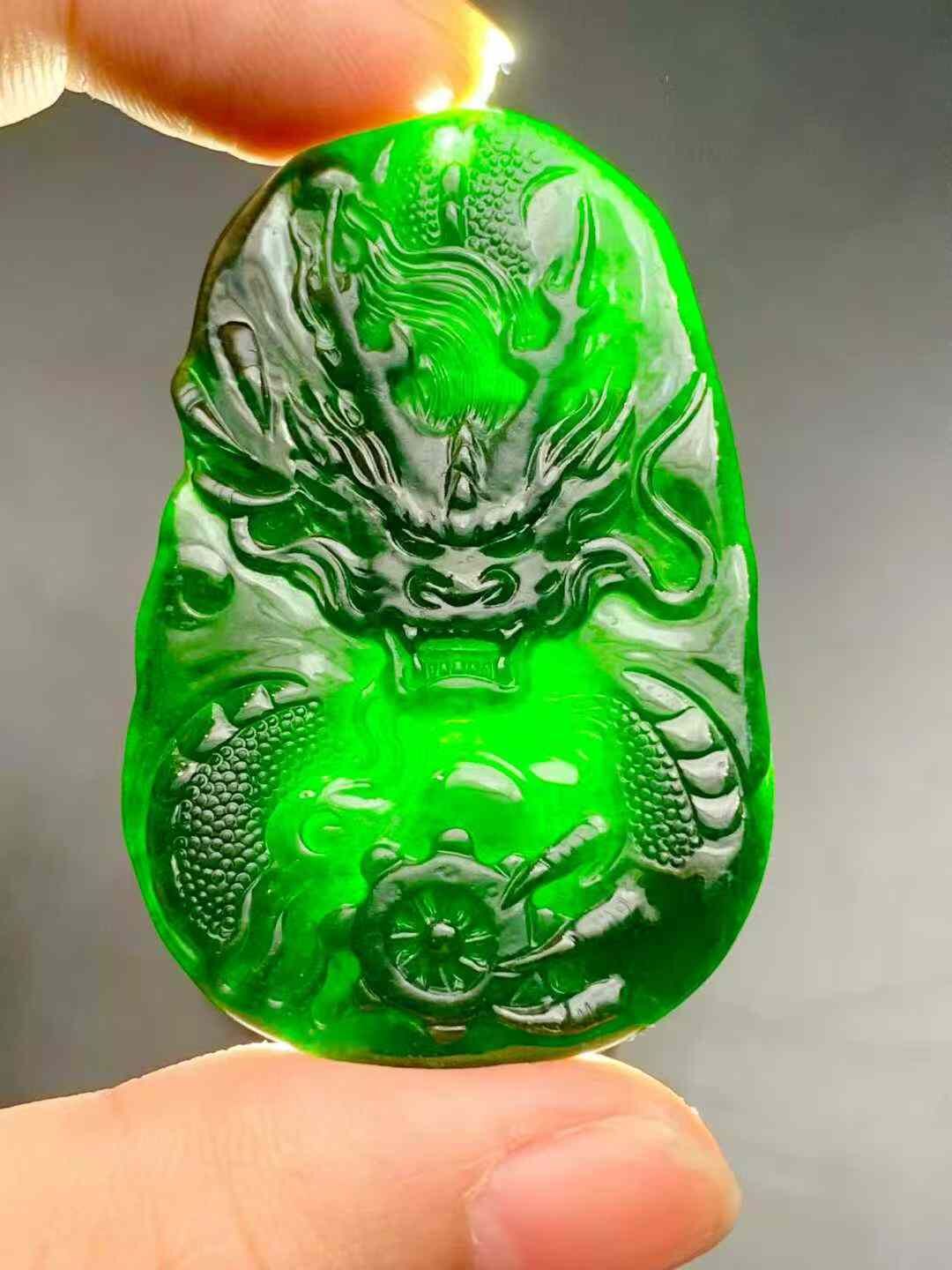 11265956 翡翠墨翠龍牌