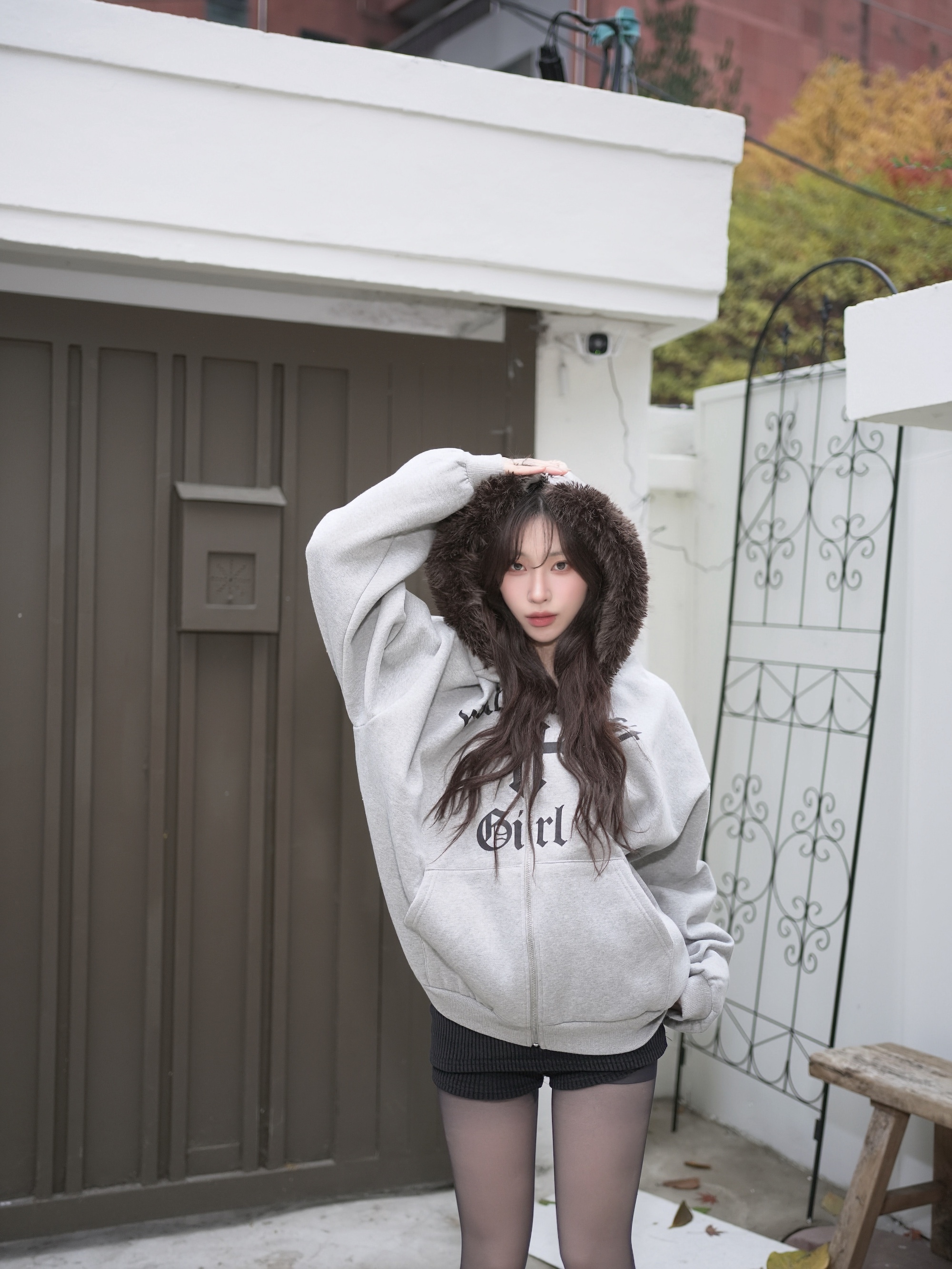 美式復古十字架毛領外套