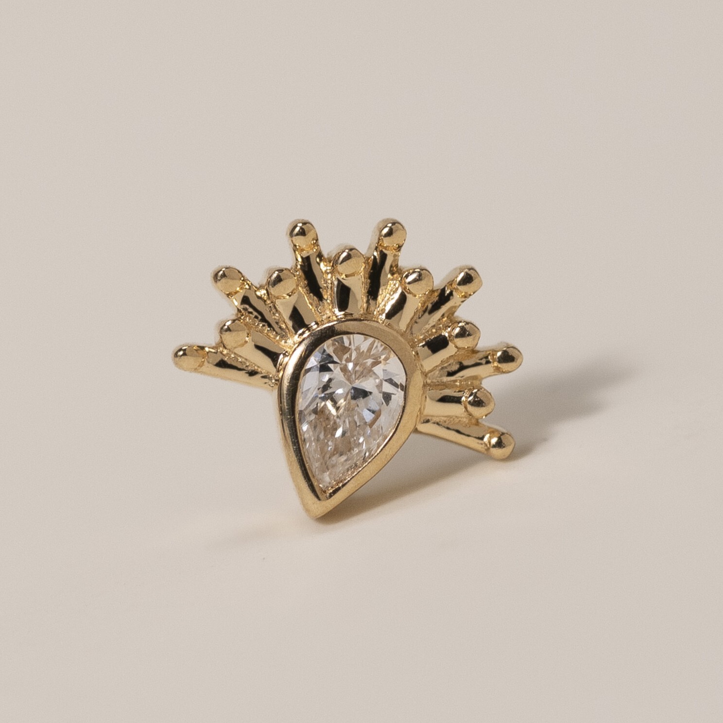 18K Crownlight Single Pc Diamond Earring