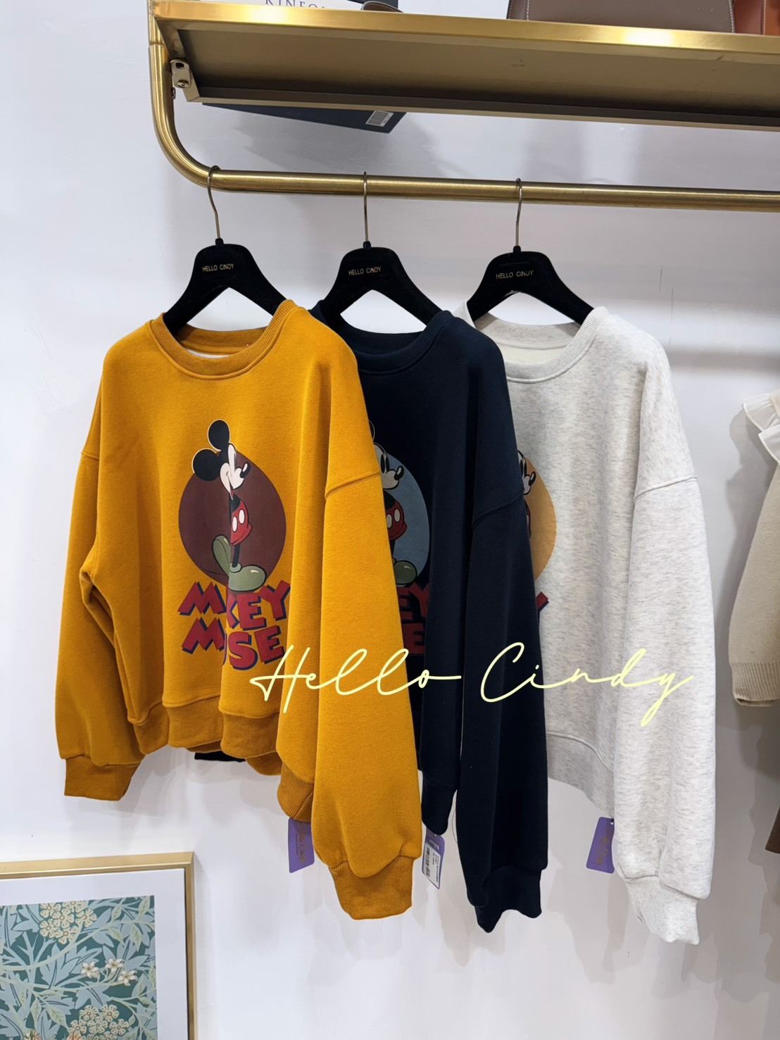 B12020 復古米奇溫暖短毛大學T