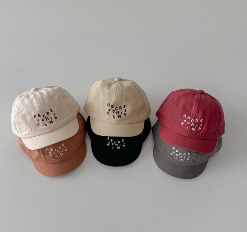 韓版英字鴨舌帽