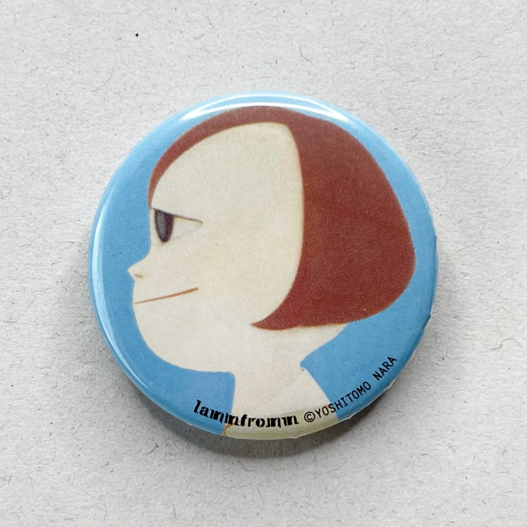 Yoshitomo Nara Small Can Badge [Keep Your Chin Up]