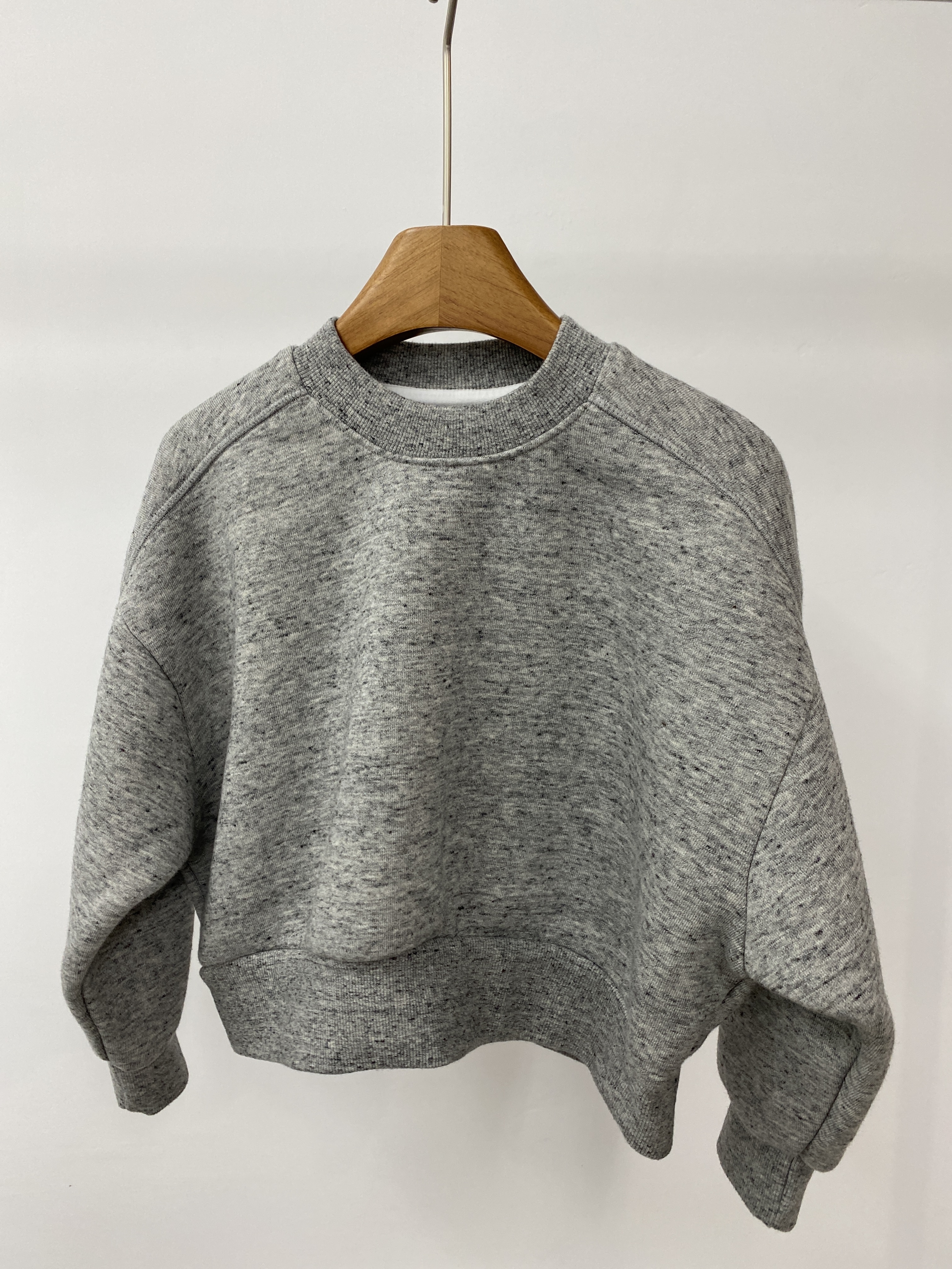 A03767加絨簡約大學T