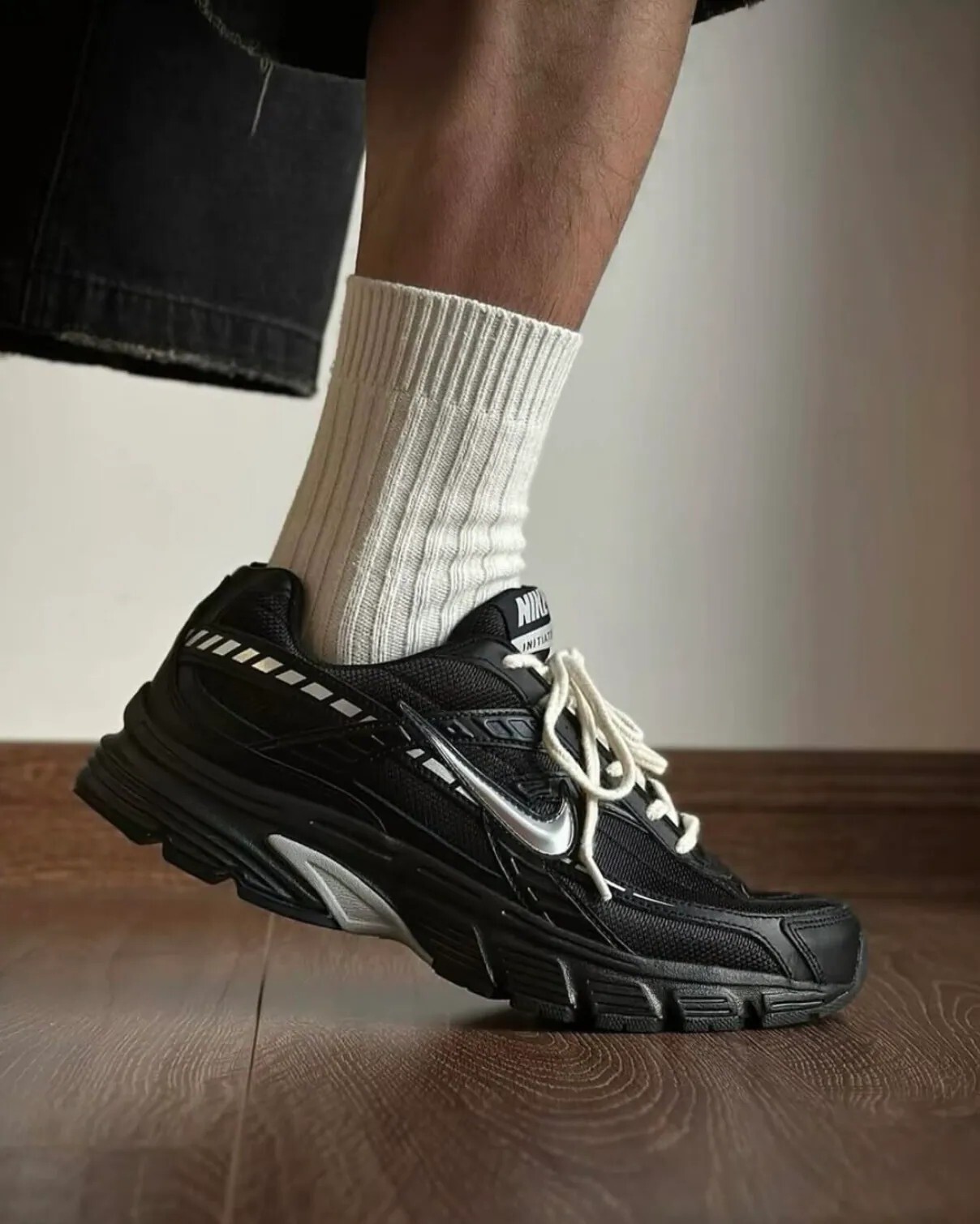 iSNEAKERS｜Nike Initiator "Black Grey Silver" 黑銀 IB4595-001