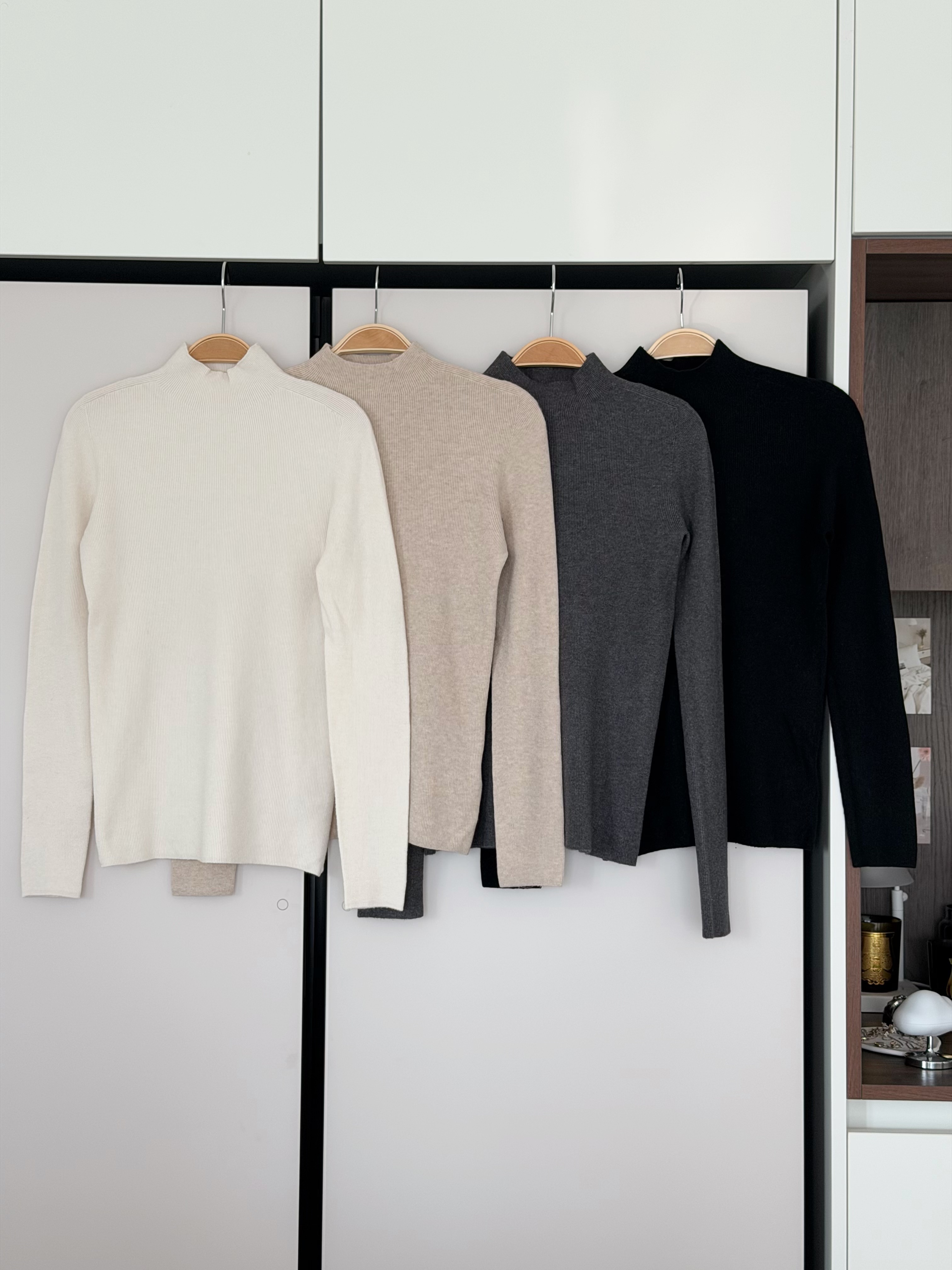 KR384 秋冬必備彈性小企領內搭-4色