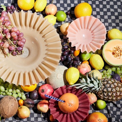 ByOn-Lori 裝飾盤,手工製作,釉面顏色和圓形、低腳的對比,每件都是獨一無二的