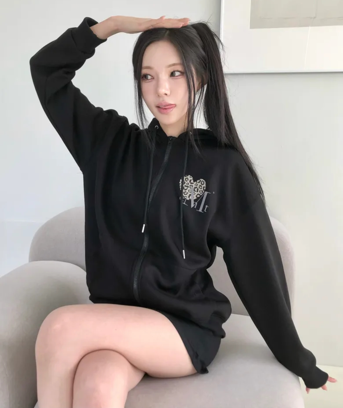 韓國🇰🇷連線 MUCENT 豹紋愛心連帽抽繩外套 寬鬆 棉外套 黑色 灰色 (任買兩件711免運)/預購