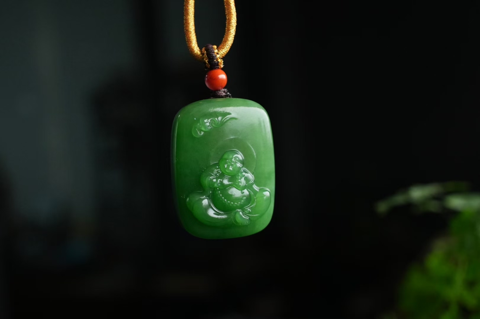 1126444 和田玉濃郁果綠笑口常開彌勒佛掛件