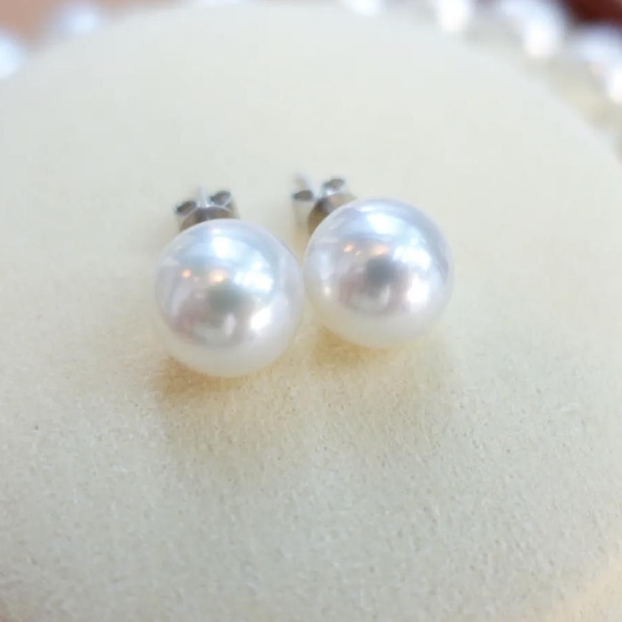 澳白珍珠 - 極光維納斯耳釘 (配真科研證書)