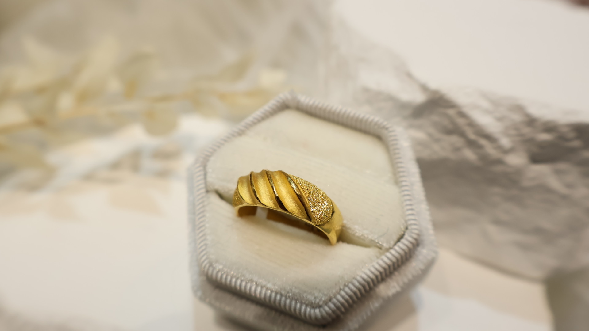 雙色鑽砂男戒-A款