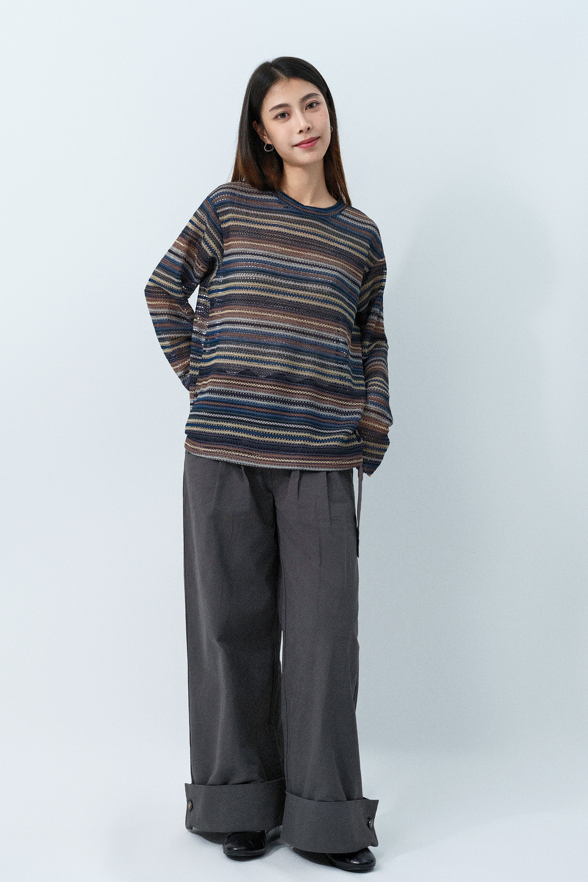 民族彩間通花上衣 (預購產品）