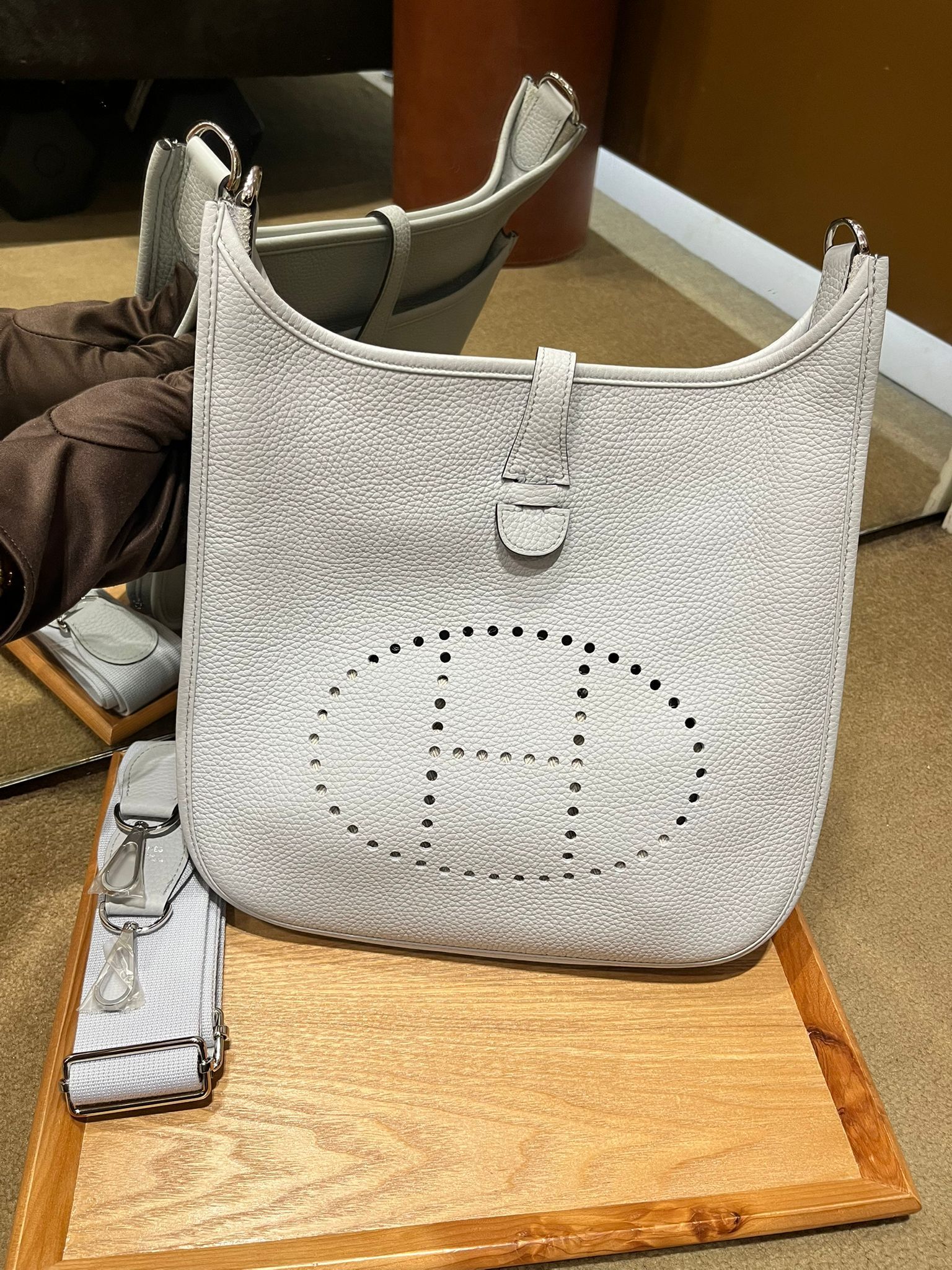 Evelyne 29 08 bleu pale ck tc Y (二手99%new)