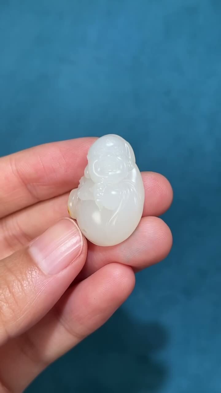 和田玉籽料笑佛,天然和田玉軟玉