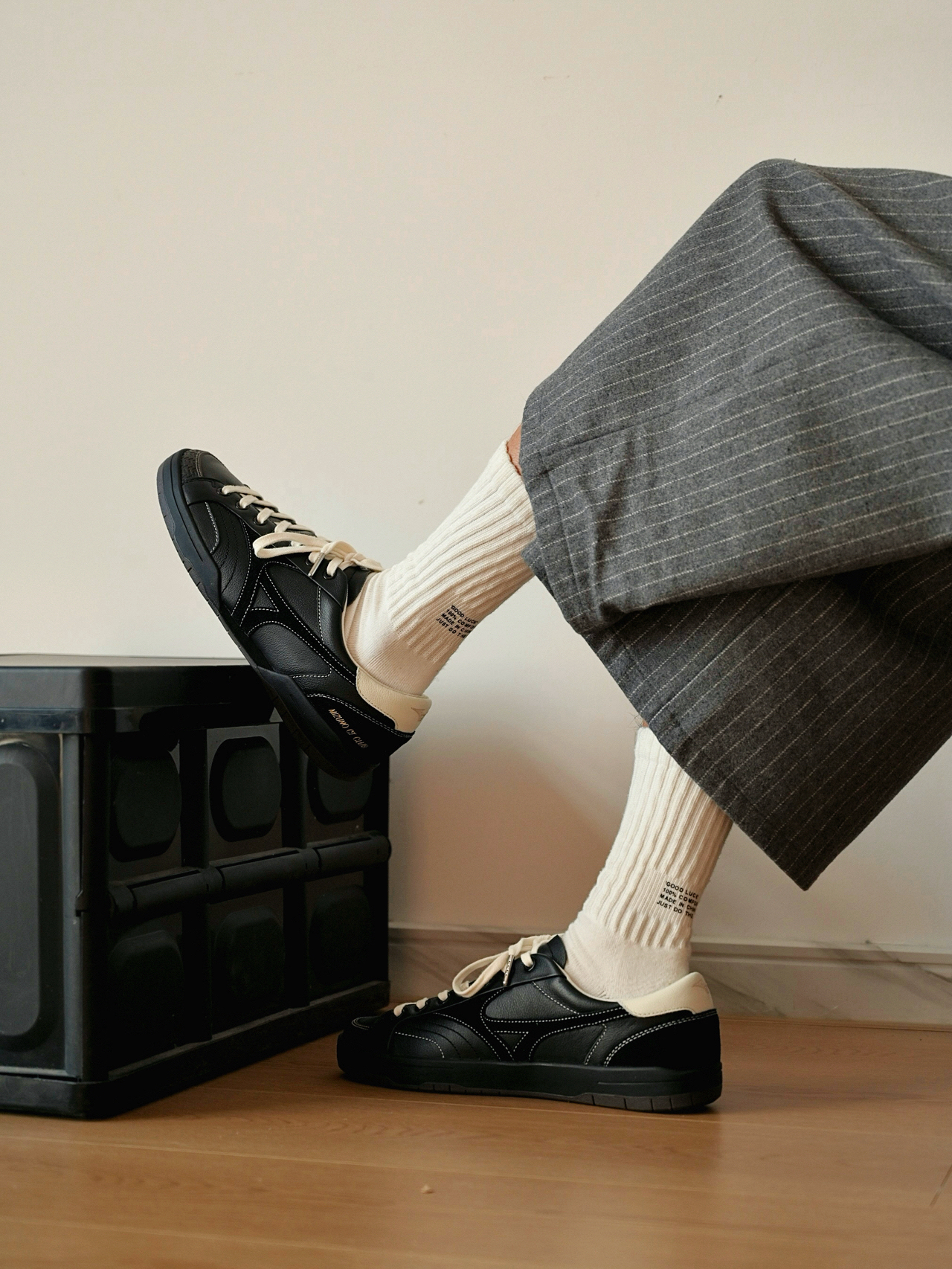 代購-MIZUNO 美津濃 CT Club 黑武士 全黑 奶油白 皮革 外縫線 復古 薄底鞋 黑白 D1GH261005