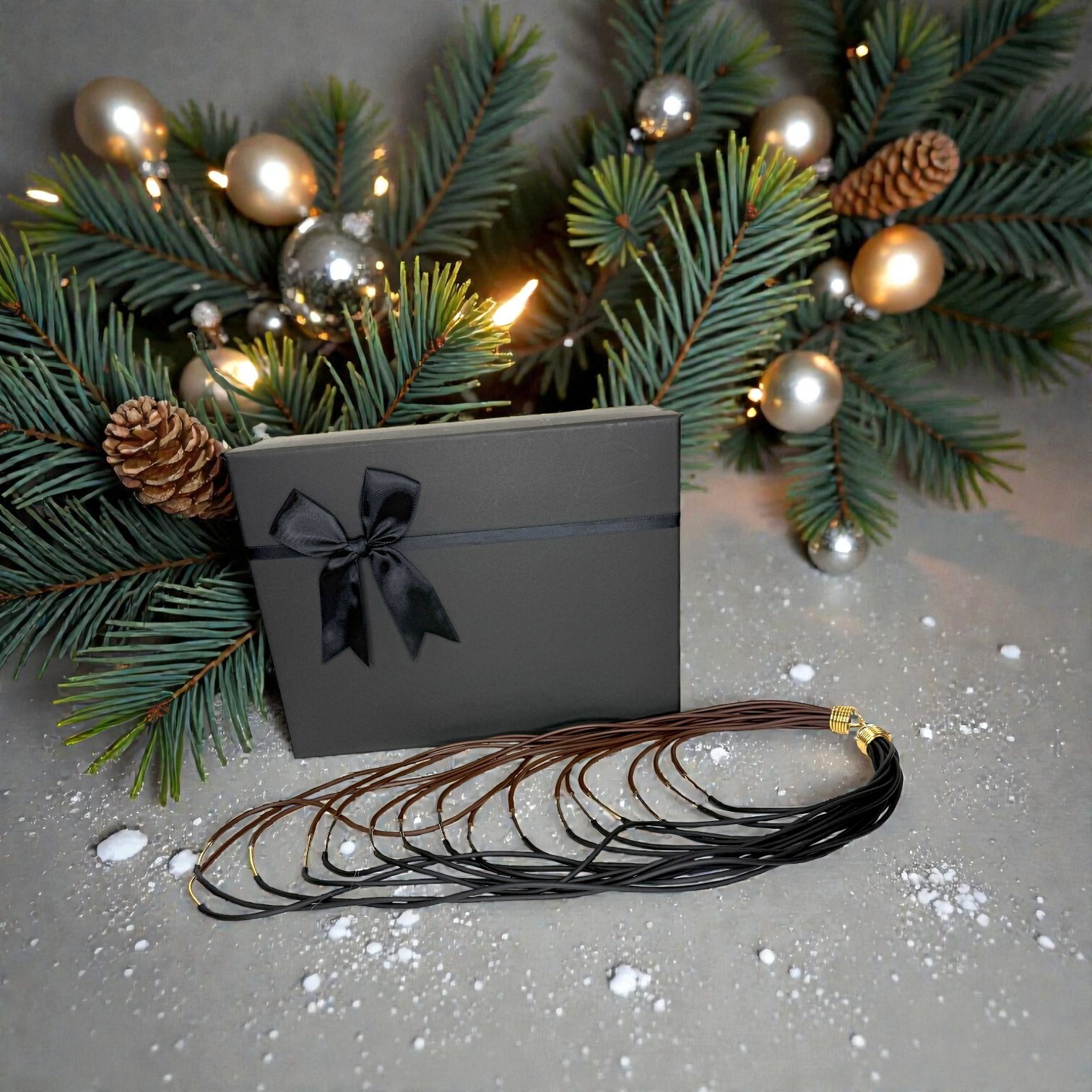 LIVIANA CONTI 多層次項鍊(黑)