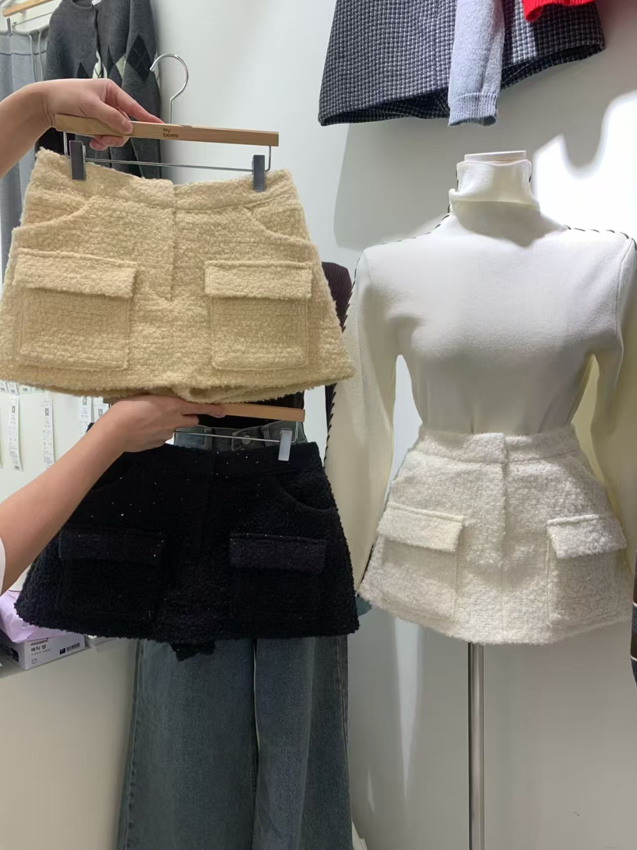 BM5343 毛粒口袋短裙褲