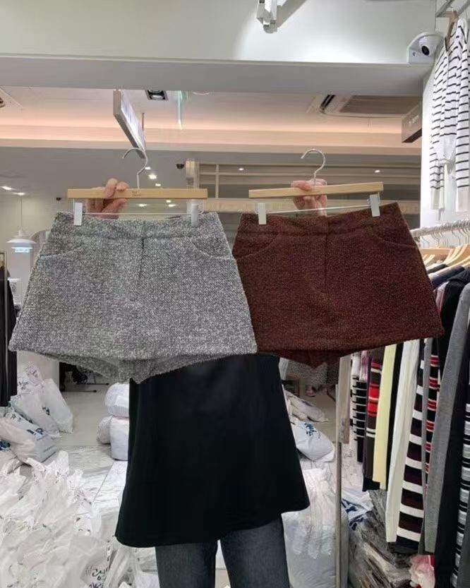 BM5345 混色毛呢短裙褲