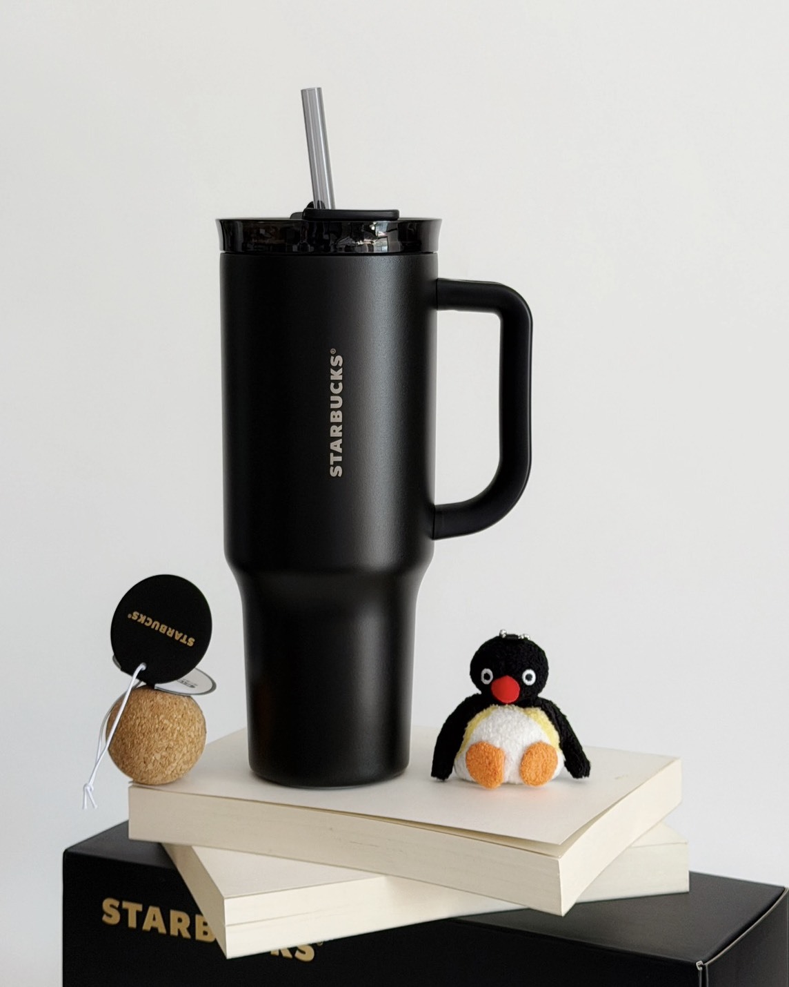 iSNEAKERS | STARBUCKS 星巴克 鎏金系列 雙飲口 不鏽鋼吸管保溫杯 黑色 1120ml