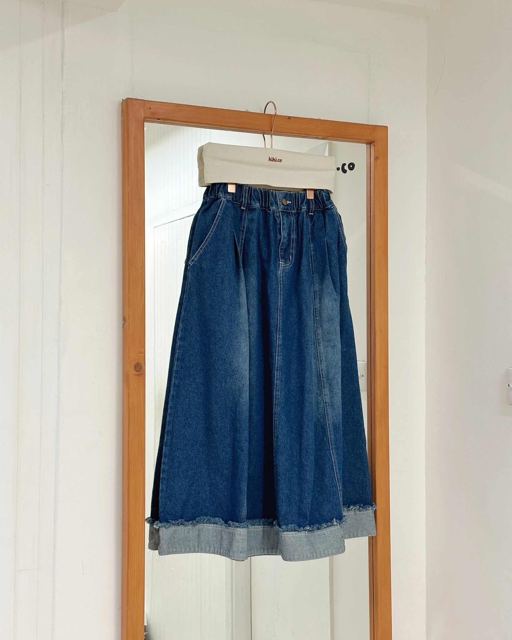 披口邊中線拼布橡筋牛仔半裙