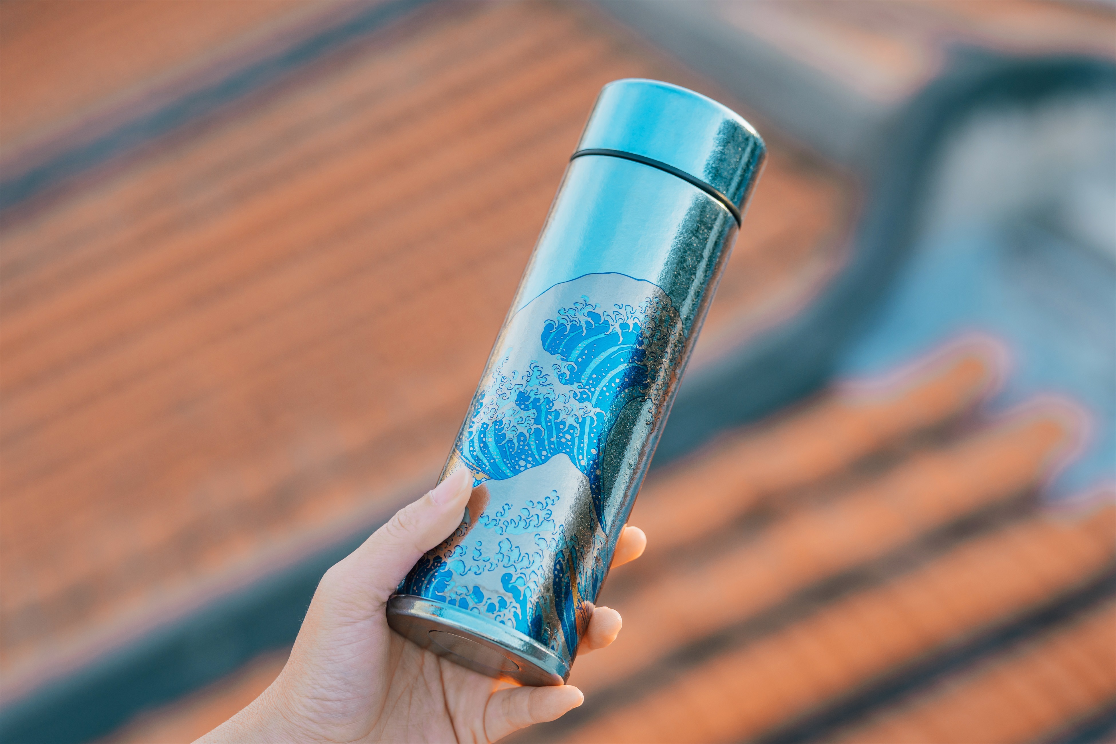 鈦造 鈦雕瓶《浪》｜浮世繪系列