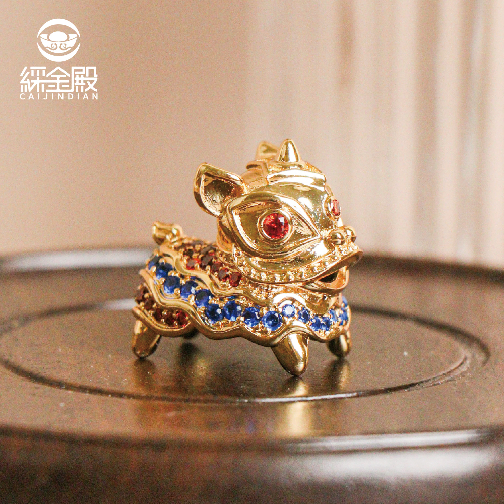 迎財醒獅擺飾-銅+黃K｜擺件｜舞獅｜招財｜吉祥物｜鋯石【綵金殿】