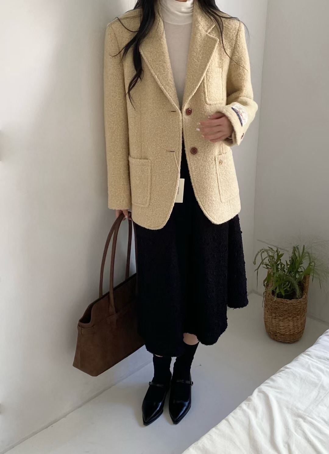 鬆緊腰綁帶球球蕾絲織紋感傘擺長裙-F / 3色