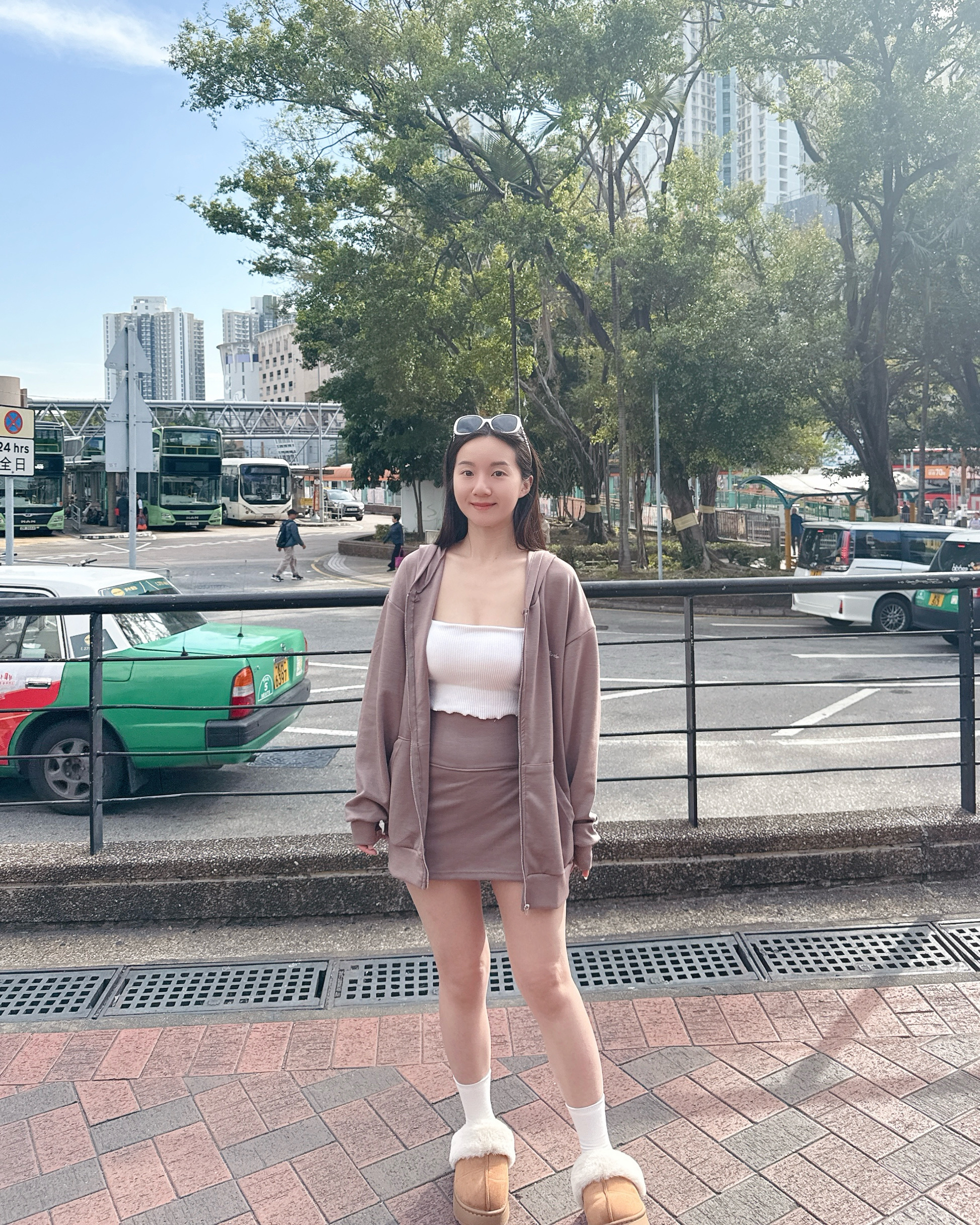 🇹🇼連帽空氣棉刺繡拉鍊外套＋開衩短裙 Set