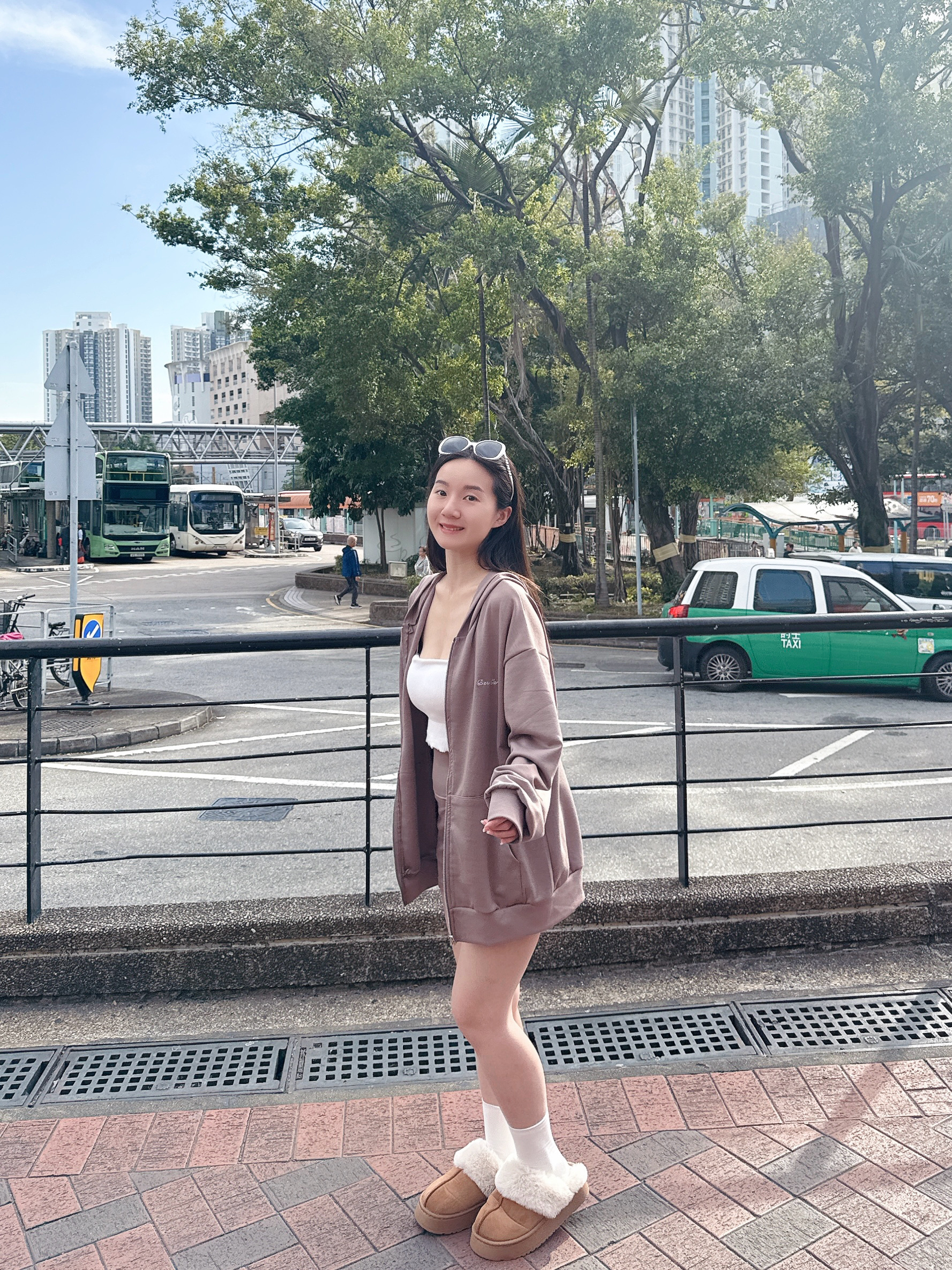 🇹🇼連帽空氣棉刺繡拉鍊外套＋開衩短裙 Set