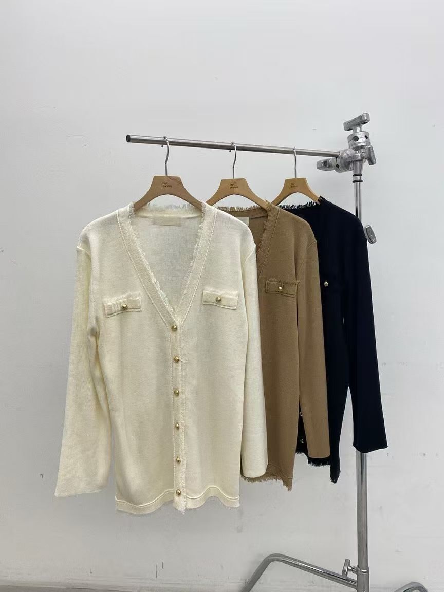 BM5360 刷毛邊金扣外套