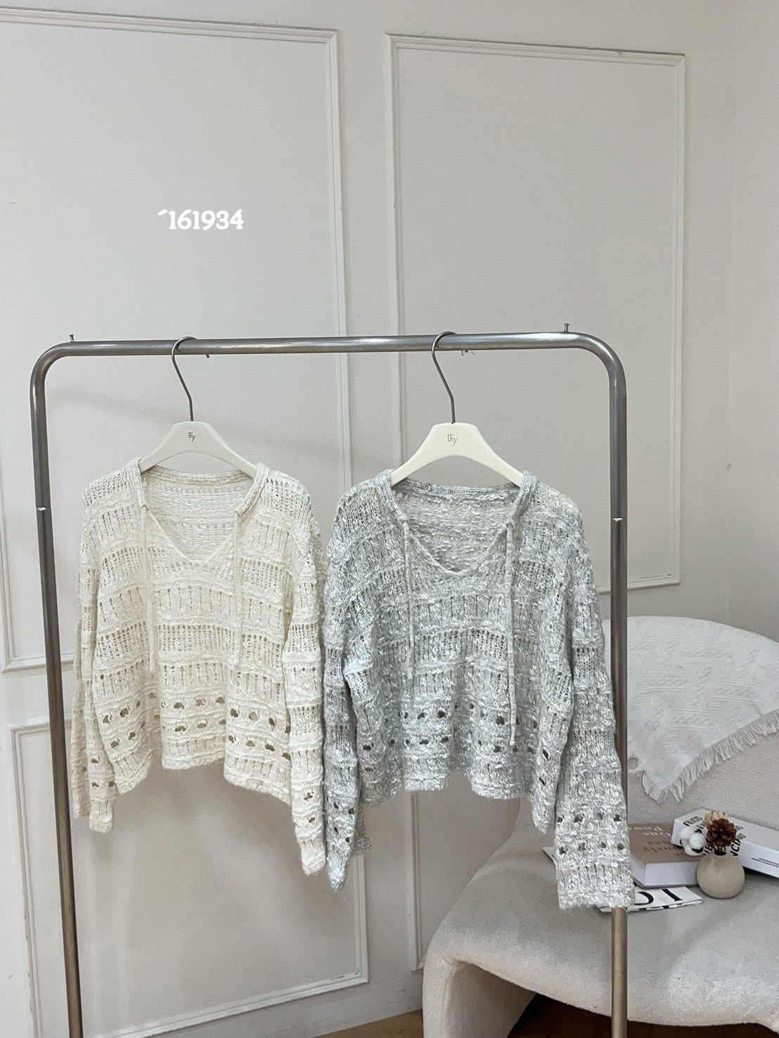 簍空針織上衣 RF161934