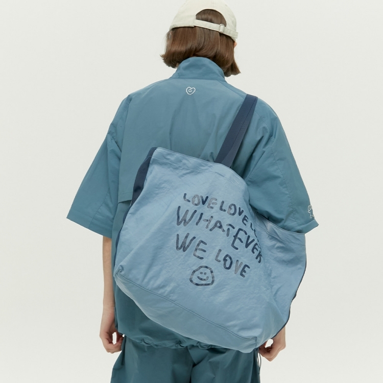 韓國 ooowl 笑臉尼龍大托特包 WE LOVE 藍