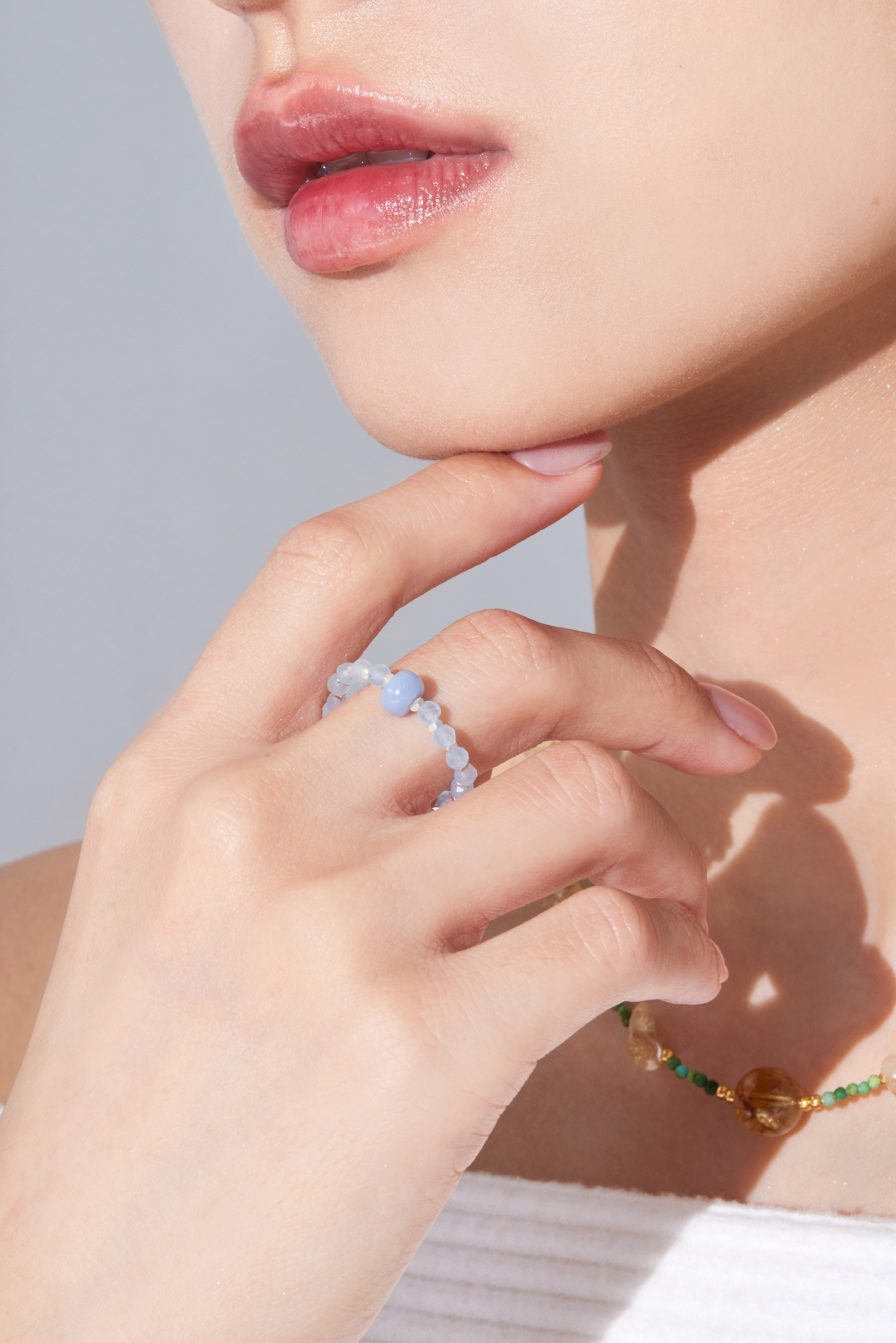 R1286 | 純銀海藍寶彈性戒指