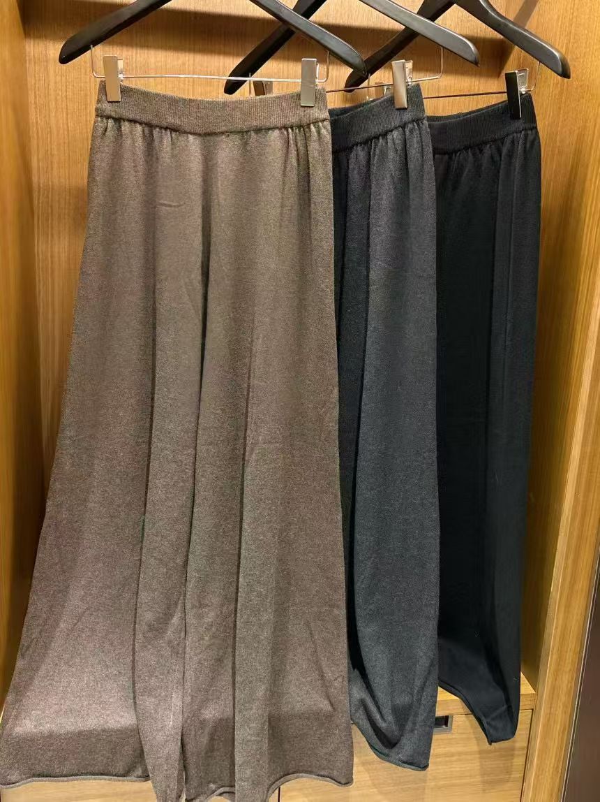 BM5373 針織卷邊闊褲