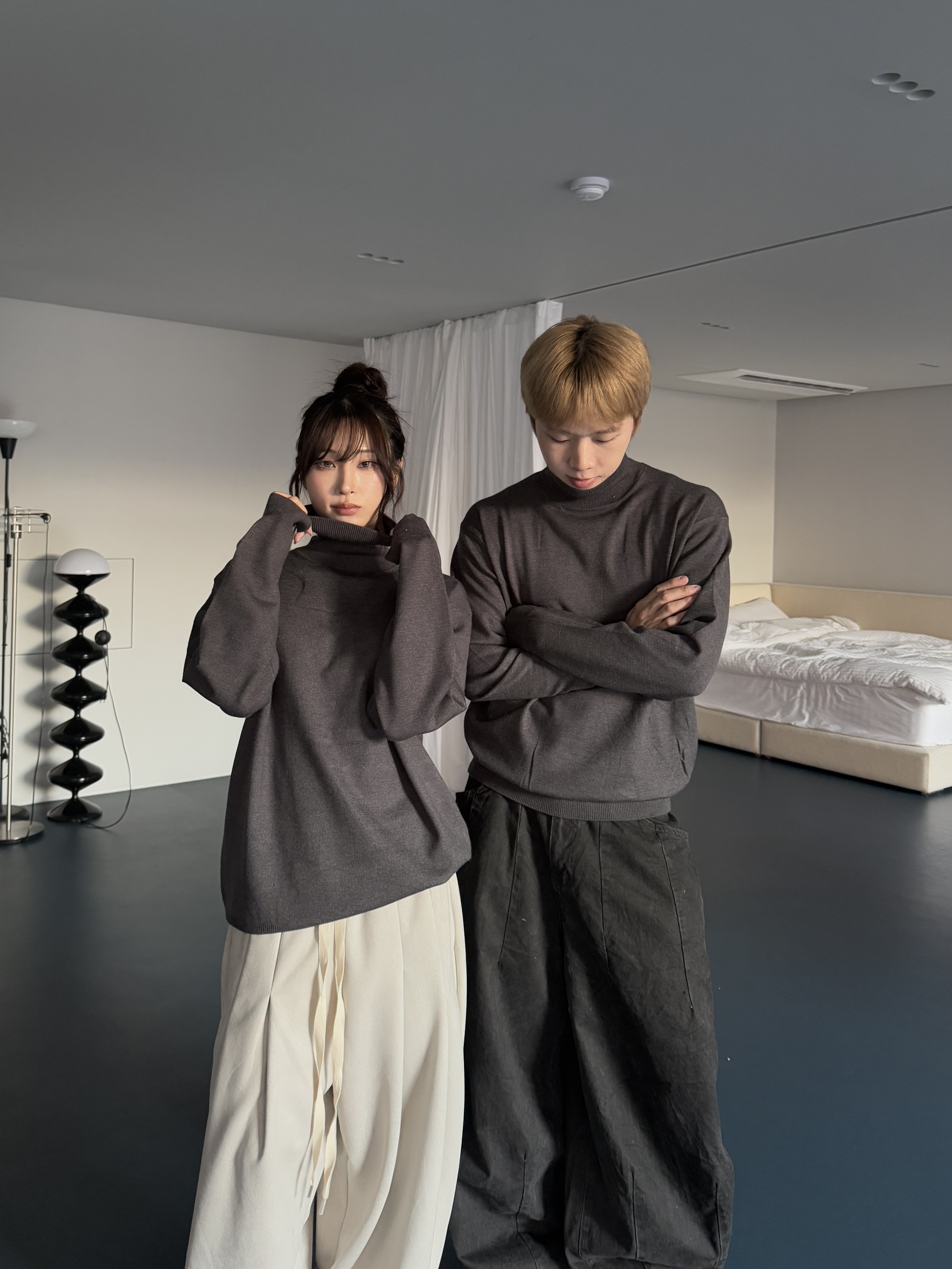 高領針織 寬鬆長袖上衣（部分現貨）