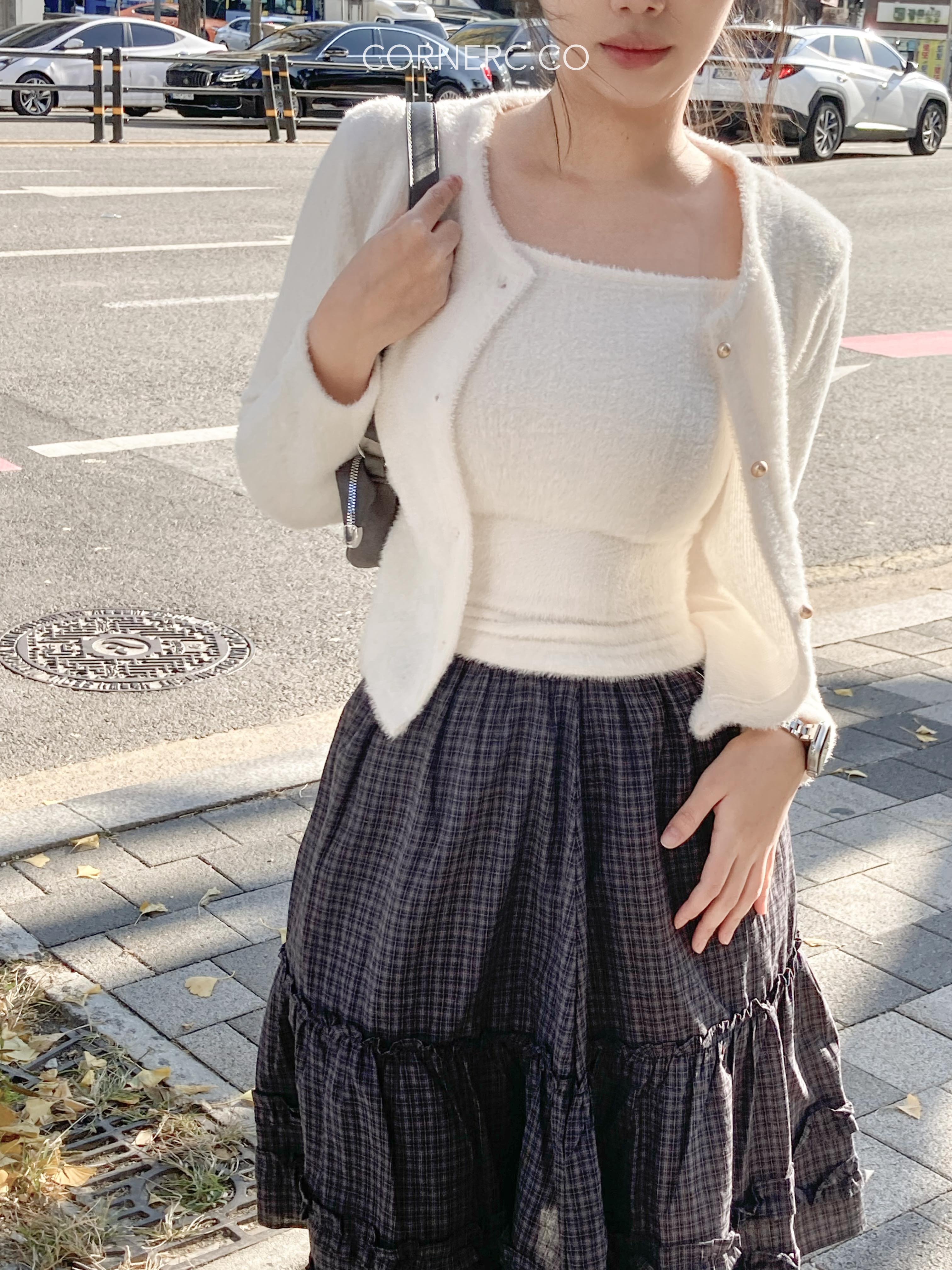 Mochi 軟軟毛毛磨砂金鈕Top Set〈🇰🇷DAY 2〉