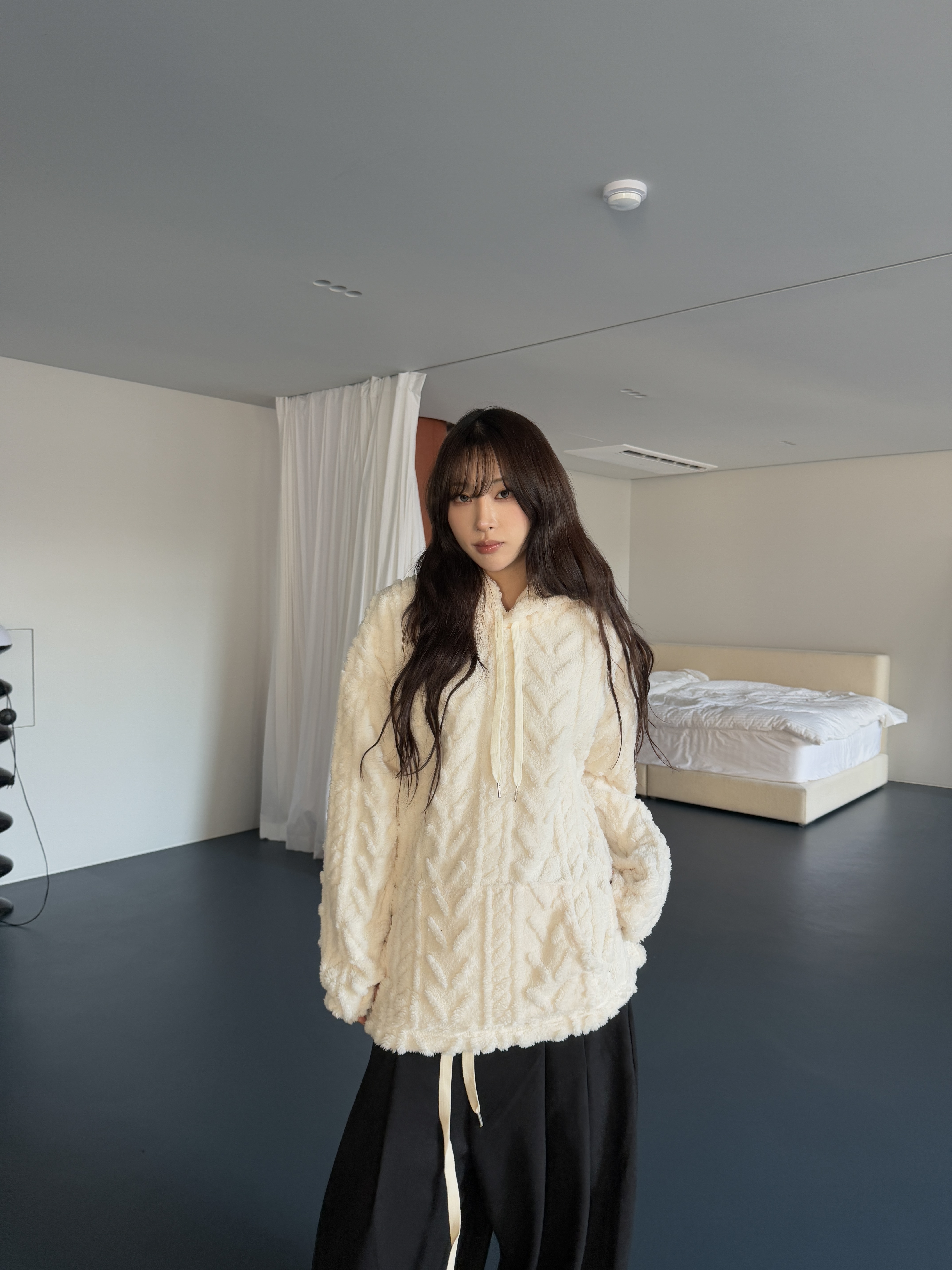 麻花造型 羊羔毛寬鬆帽t（部分現貨）