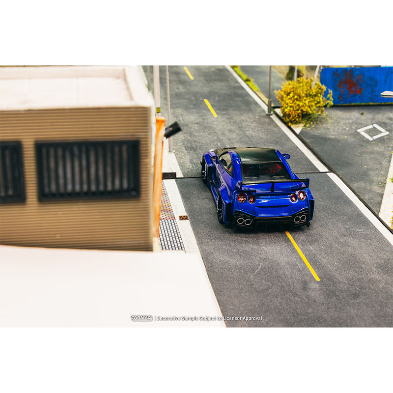 Tarmac Works 1/43 LB-Silhouette WORKS GT NISSAN 35GT-RR Candy Blue