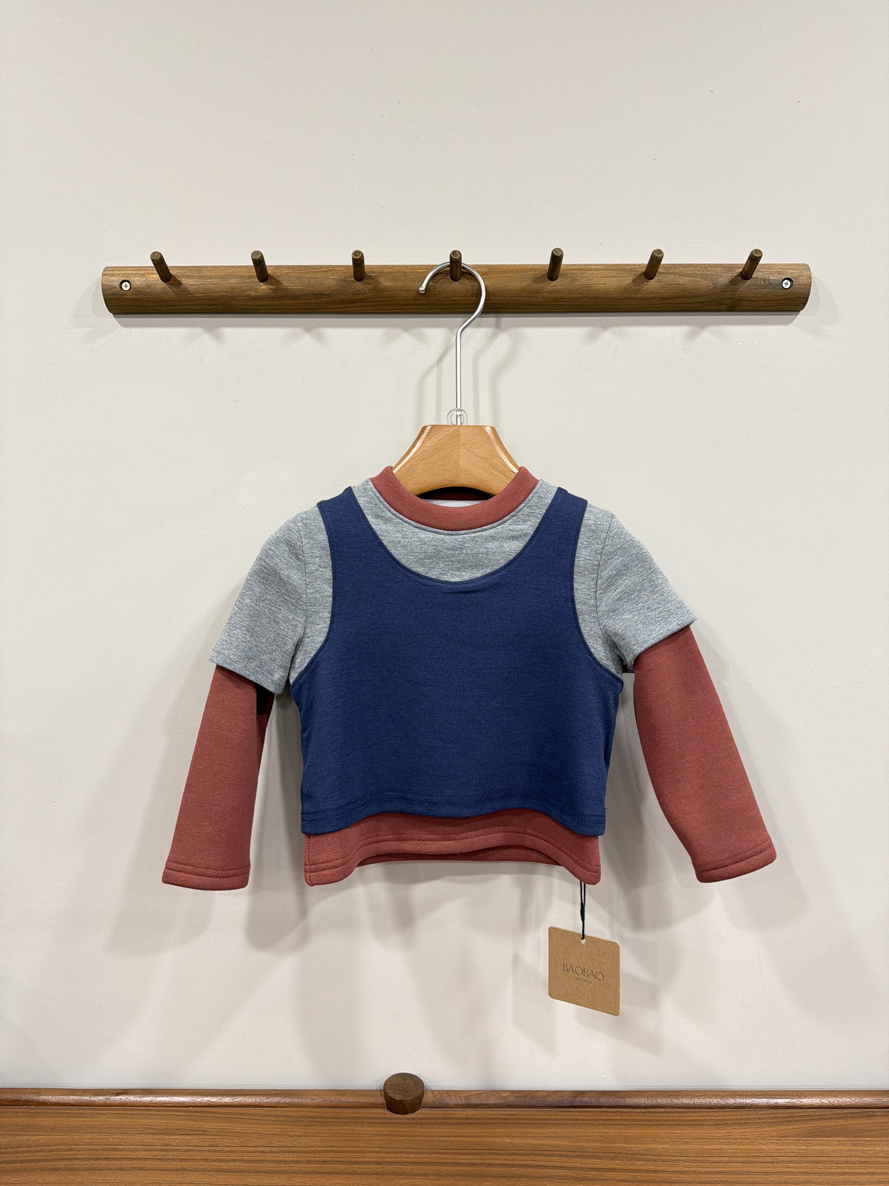 A03670拼色內裏薄絨假兩件上衣