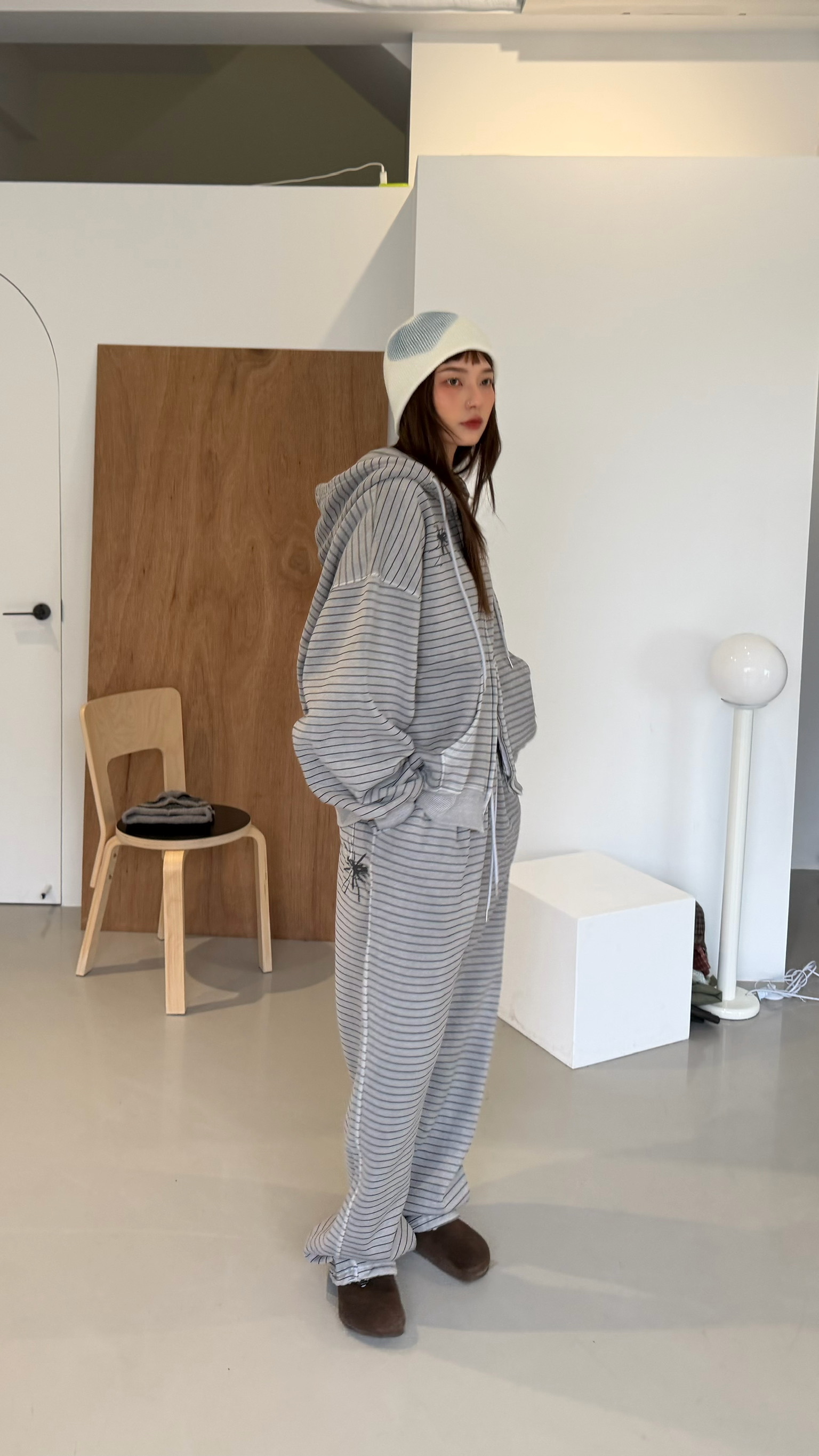 橫紋厚磅連帽外套