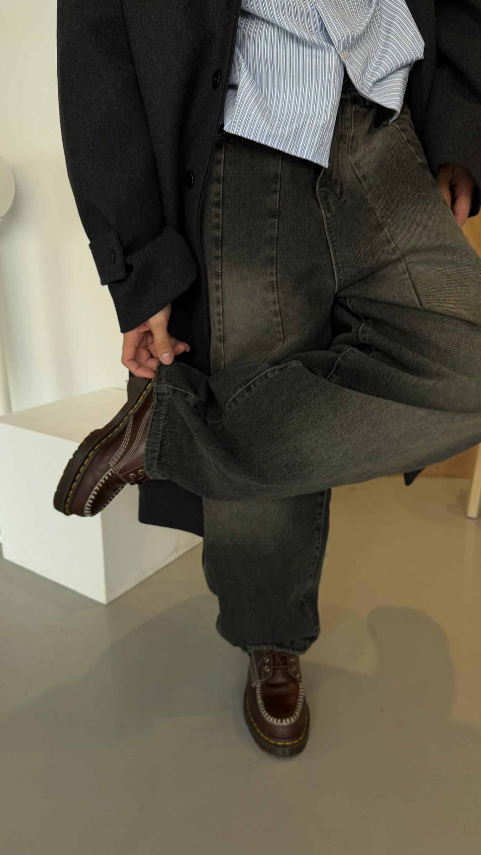 雙車線鬆緊錐形牛仔褲