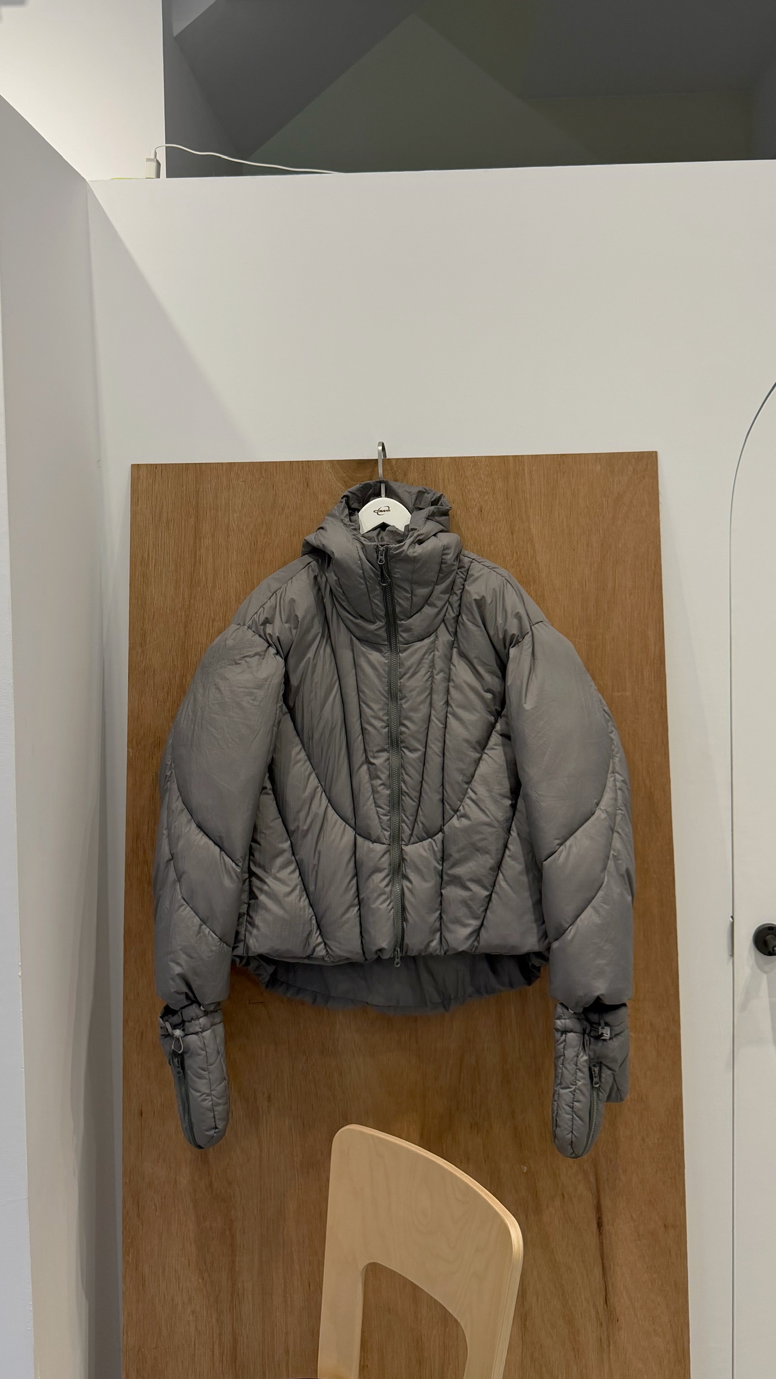 30%鴨絨連帽外套（附手套）