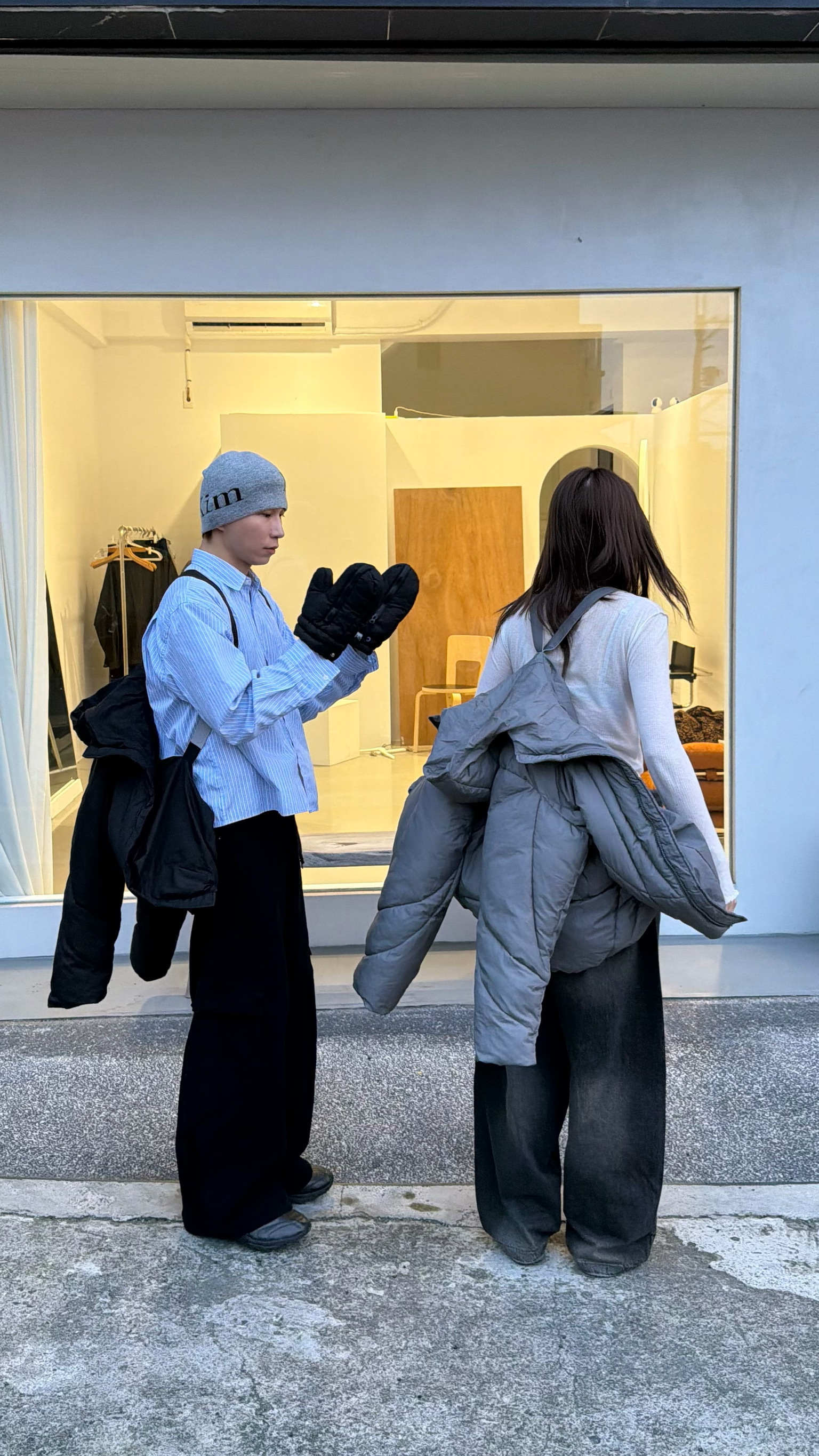 30%鴨絨連帽外套（附手套）