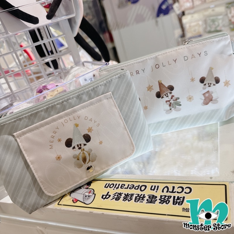 Tokyo Disneyland - Mickey Wet Tissue Pouch