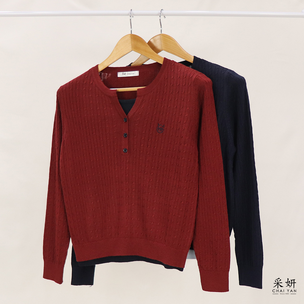 假兩件假釦貓咪刺繡針織長袖上衣