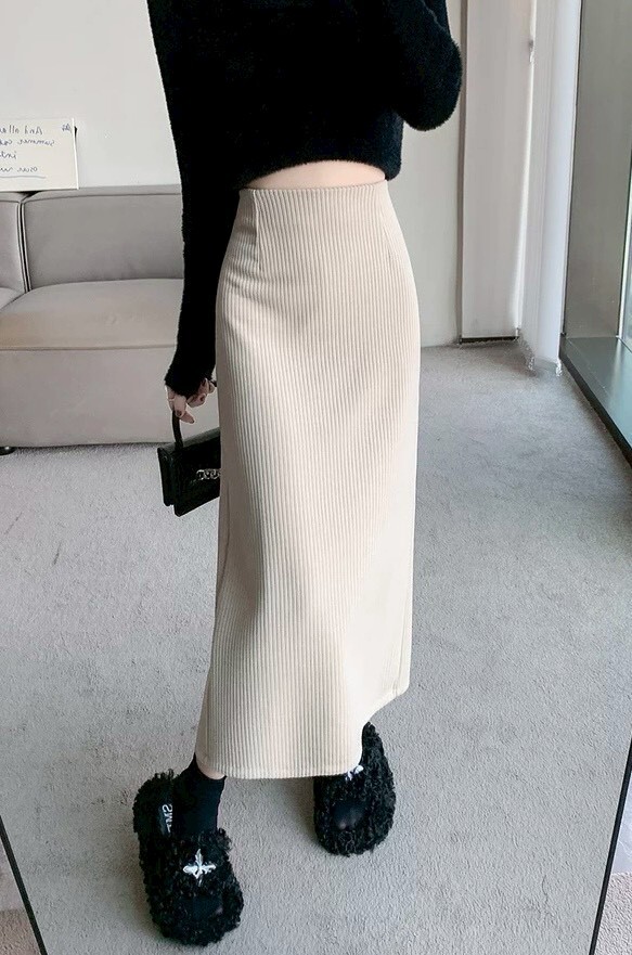 後鬆緊側拉鍊坑條羊絨長裙