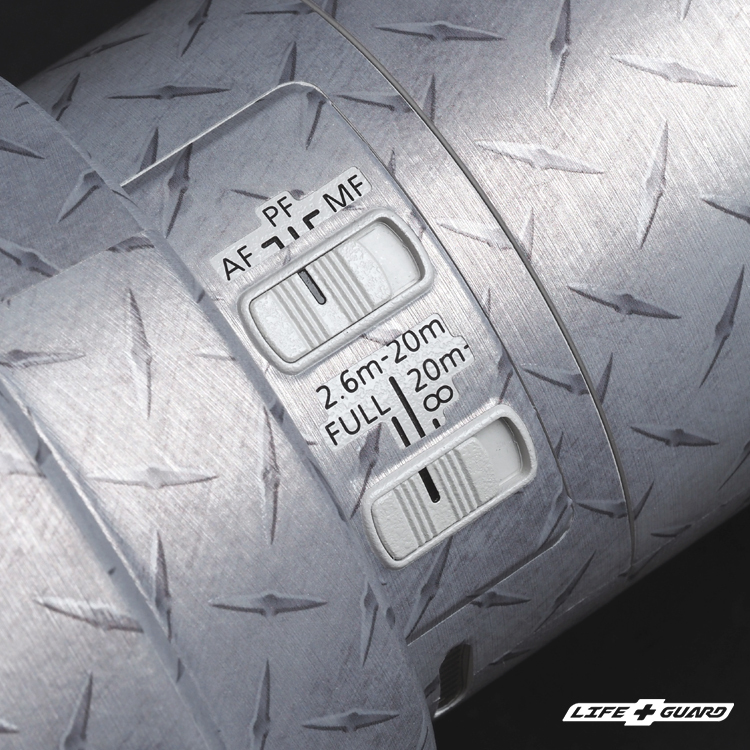 LIFE+GUARD 鏡頭貼膜特寫，鋼板銀風格設計，適用 Canon RF 800mm F5.6 L IS USM